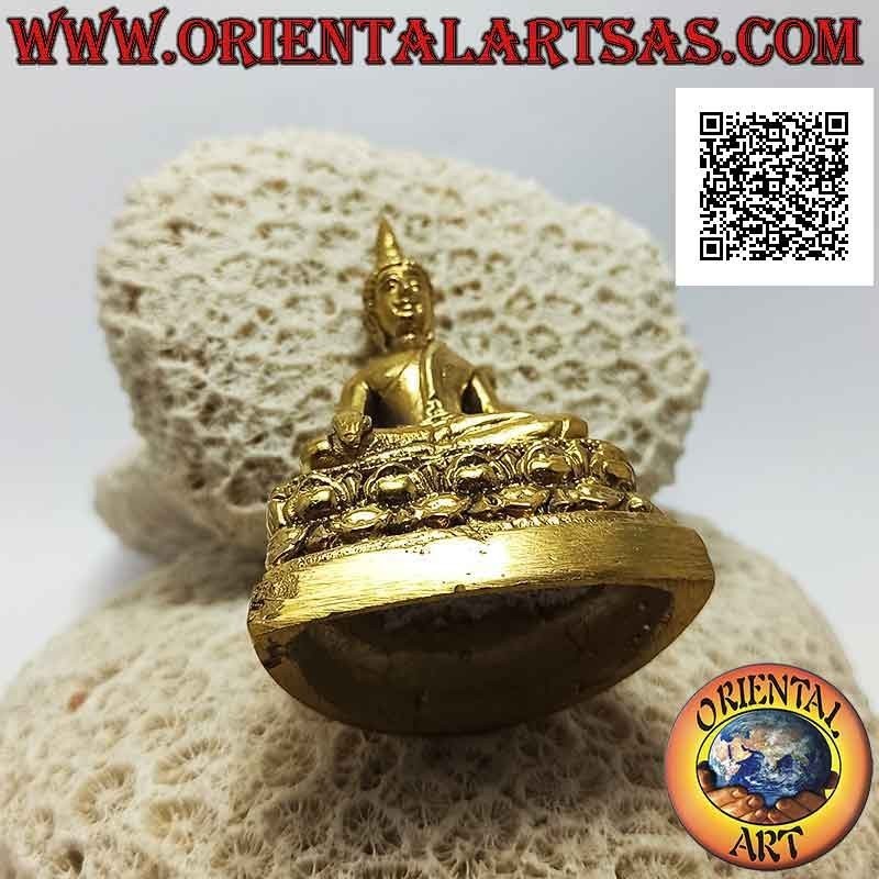 Buddha sculpture "Bhumisparsha Mudra - Subduing the demon Mara" on the flower altar (8 cm)
