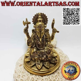Scultura Ganesh "il Dio elefante" seduto sul fiore di loto, in ottone dorato da 12 cm