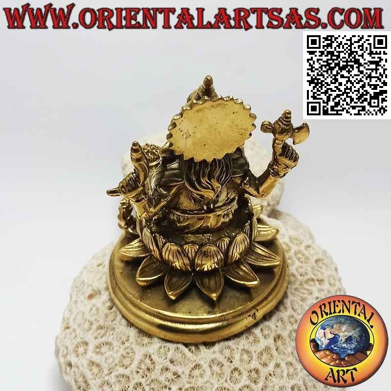 Ganesh Skulptur "der Elefantengott" auf der Lotusblüte sitzend, aus 12 cm vergoldetem Messing