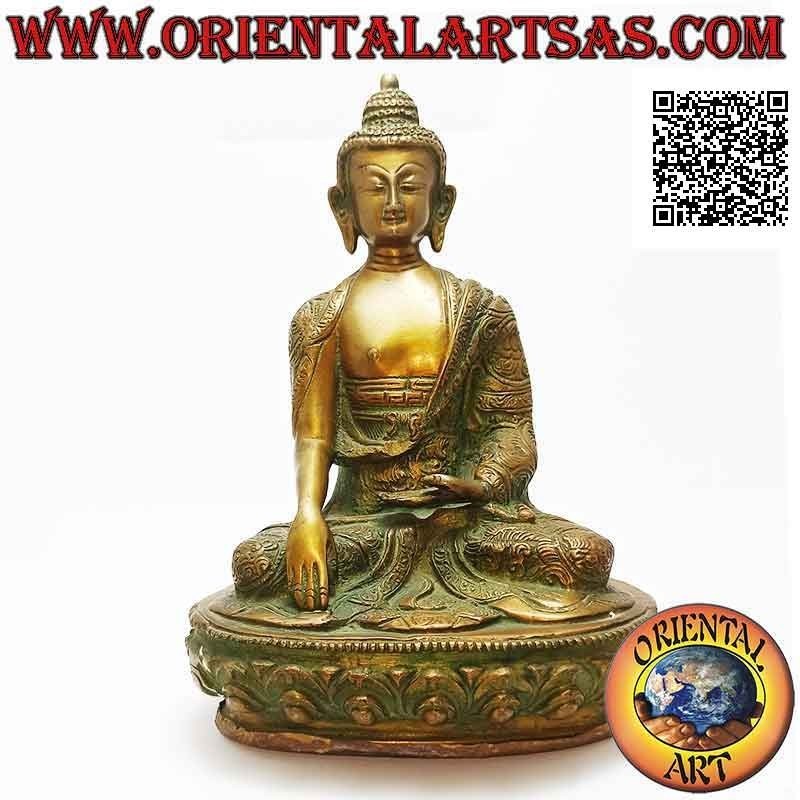 Buddha sculpture "Bhumisparsha Mudra - Subduing the demon Mara" in brass 21 cm