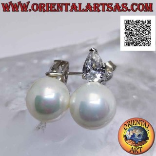 Orecchini in argento da lobo con perla bianca e zircone a goccia bianco incastonato