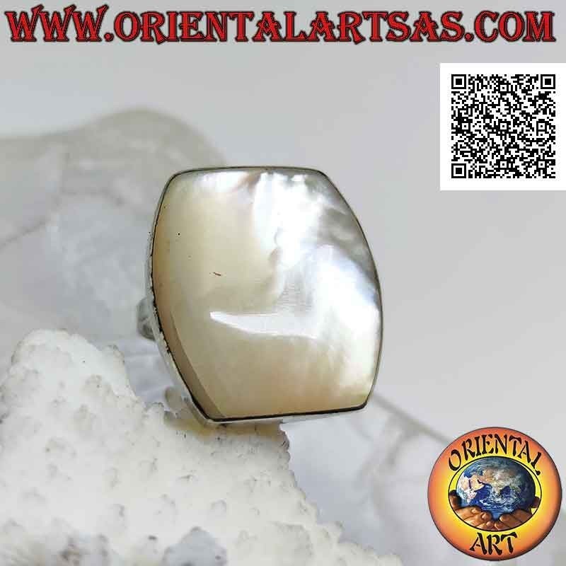 Anillo de plata con nácar rectangular redondeado en dos caras con borde liso (ajustable)