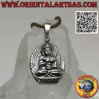 Silberner Anhänger, der Buddha des Segens auf dem Altar