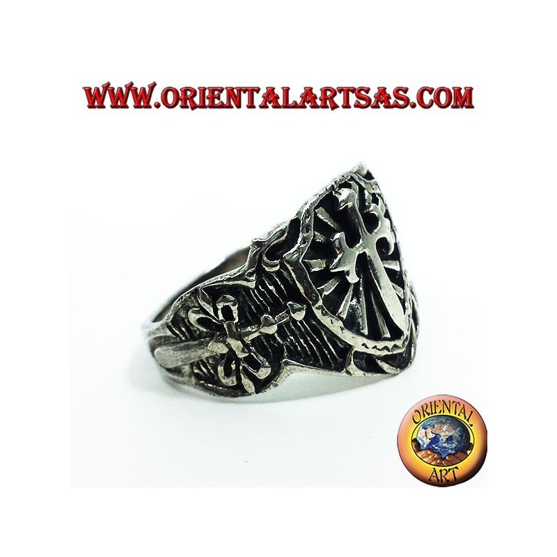 anillo de plata, cruz escudo medieval espadas