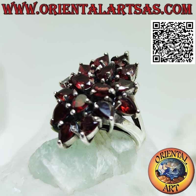 Silver ring, rhombus of faceted and set teardrop garnets