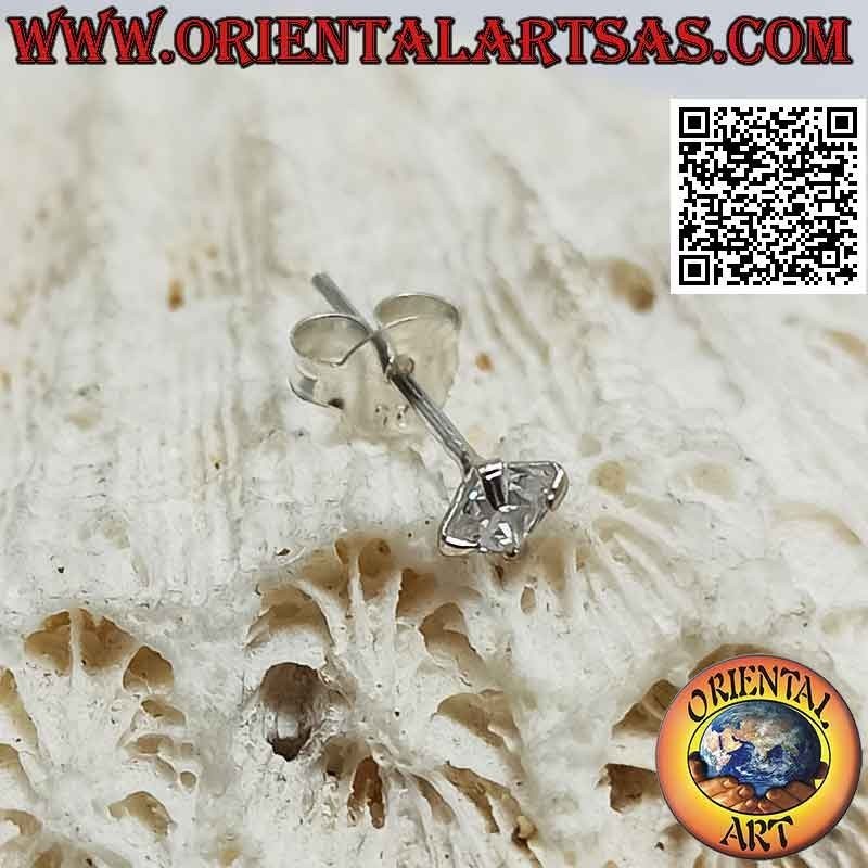 Pendiente mini en plata, punto de luz de circonita facetada (cuadrada)