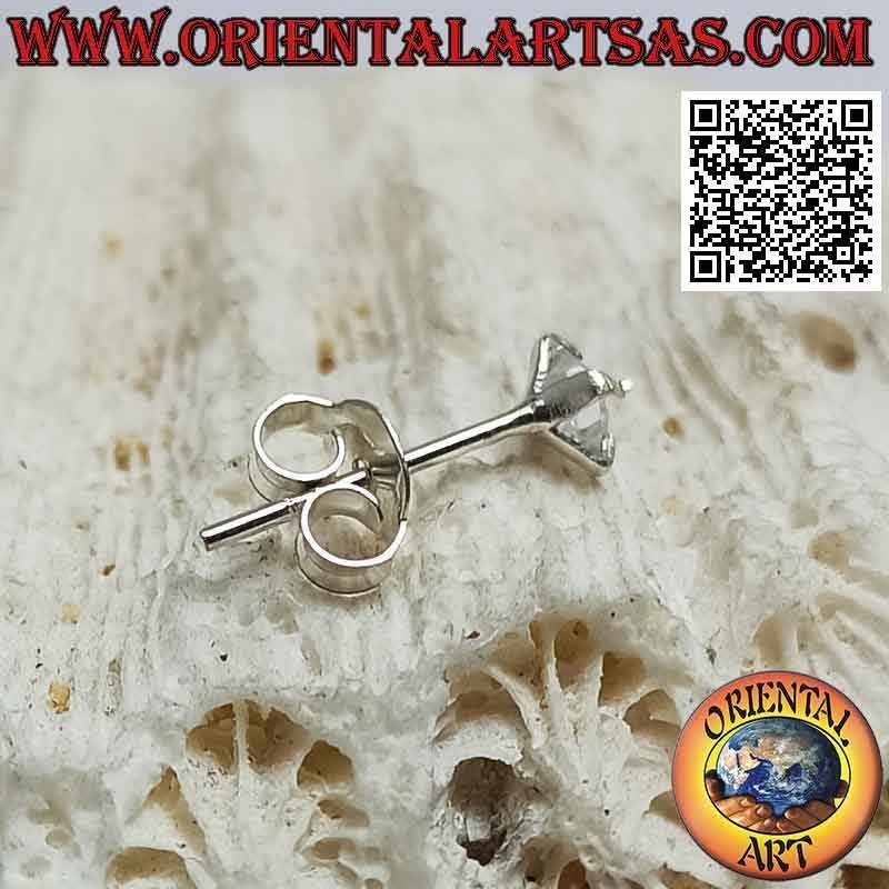 Mini orecchino in argento, punto luce zircone sfaccettato incastonato (quadrato)