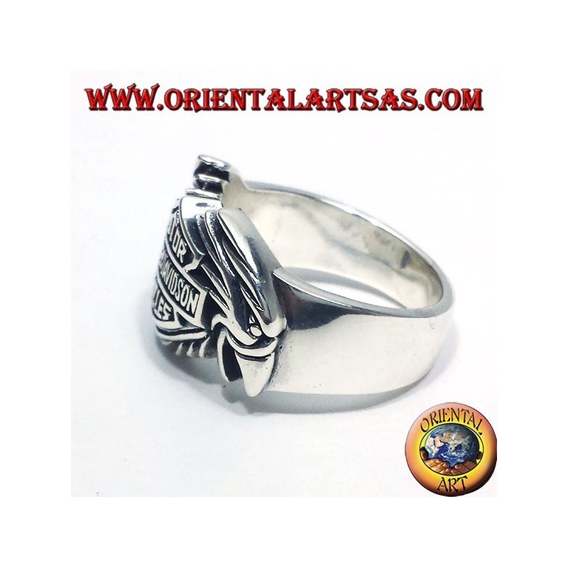 anillo de plata de Harley Davidson entre dos águilas