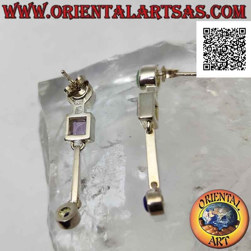 Pendientes lóbulos de plata con jade, amatista y lapislázuli en un engaste liso