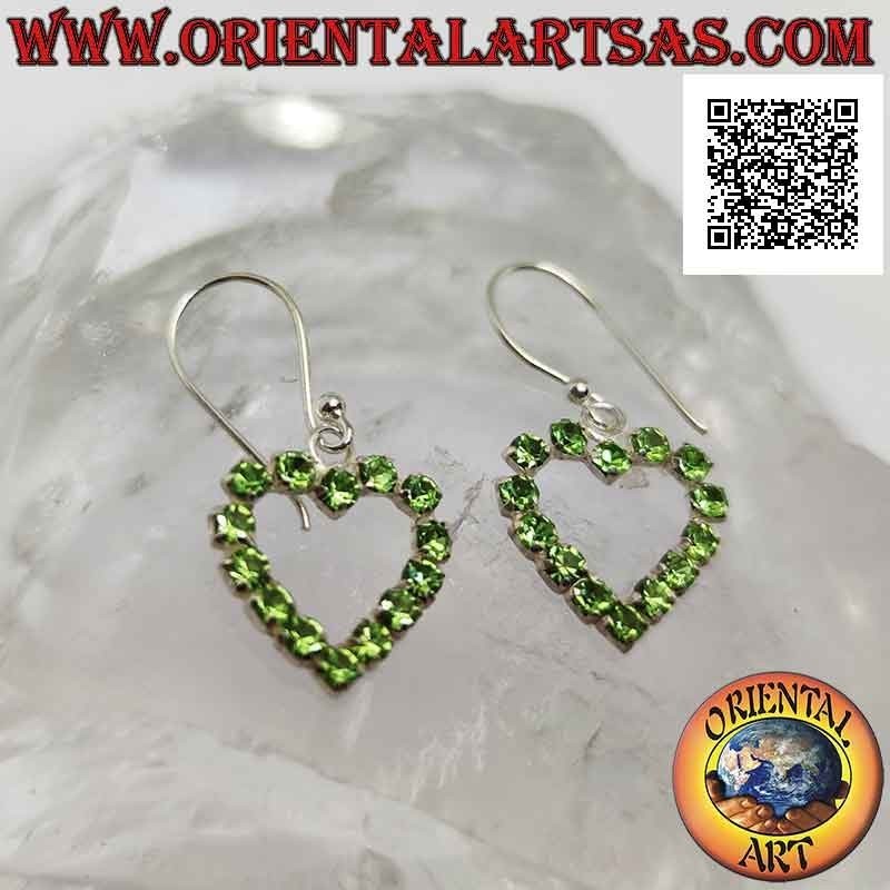 Boucles d'oreilles à levier en argent avec contour coeur d'oxydes de zirconium verts sertis (petit)