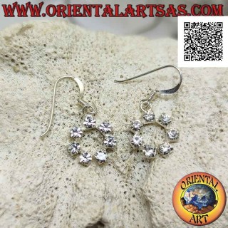 Pendientes de palanca de plata con contorno circular de circonitas blancas