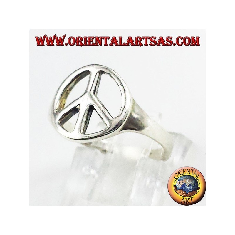 Bague en argent, un symbole de paix