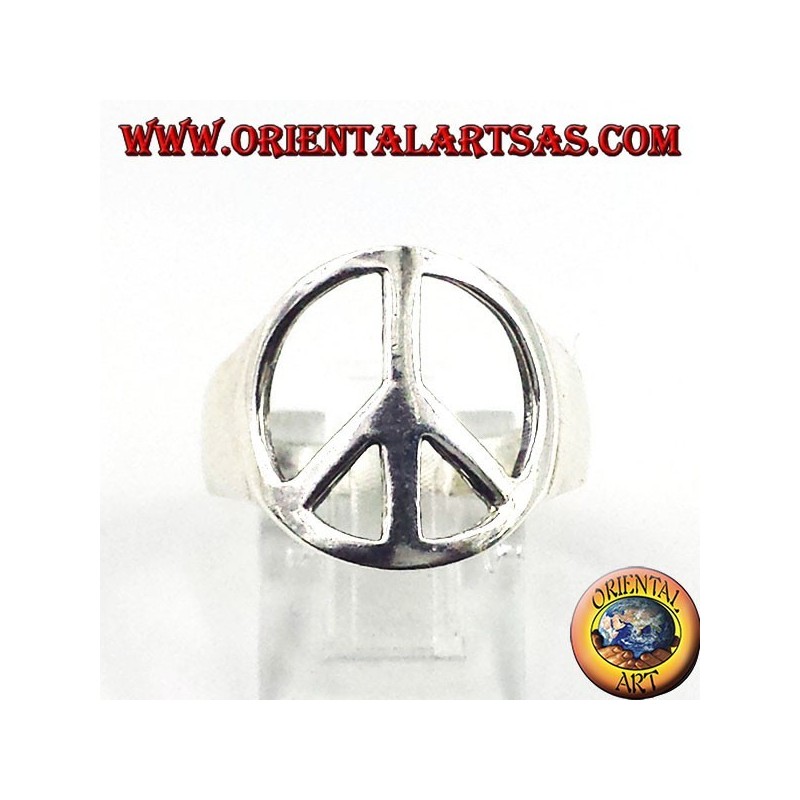 Silberring durchbohrt , Symbol des Friedens
