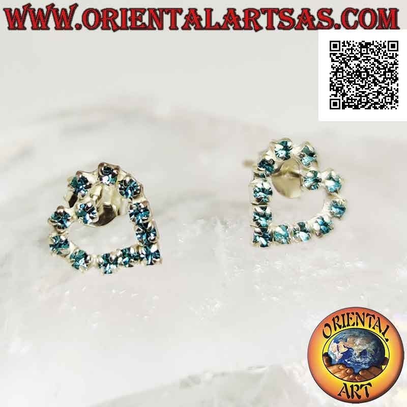 Conjunto de pendientes de plata con lóbulo con contorno de corazón de circonita cúbica azul claro (pequeño)