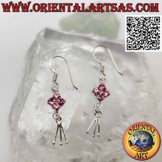 Orecchini in argento a monachella con rombo di zirconi rosa e tre segmenti pendenti
