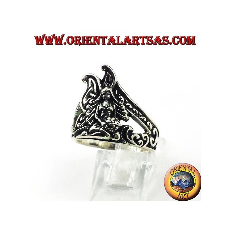 Anillo de plata de hadas de rodillas