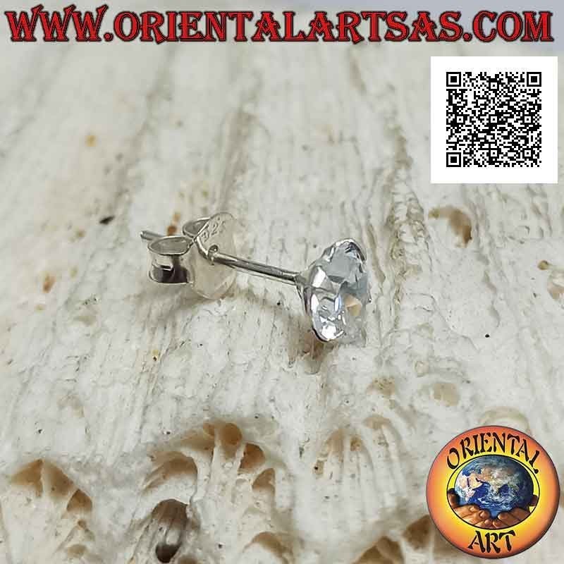 Mini orecchino in argento, punto luce zircone bianco sfaccettato incastonato (cuore)