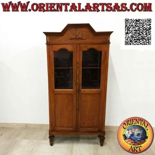 Vetrina antica a due ante con edera in altorilievo intagliata in legno antico di teak