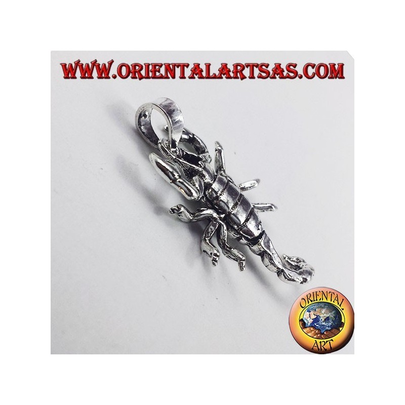 pendentif en argent, scorpion mobile en trois dimensions