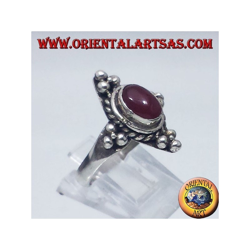 Bague en argent avec cornaline cabochon ovale Bali