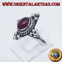 Bague en argent avec cornaline cabochon ovale Bali