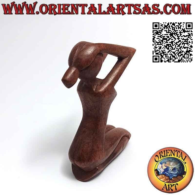 Skulptur "die verzweifelte Frau" im abstrakten Stil aus Suarholz, 10 cm