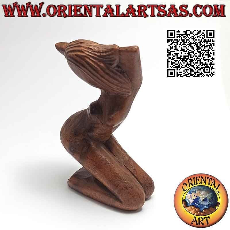 Sculpture "la femme qui pose" de style abstrait en bois de suar, 10 cm (A)