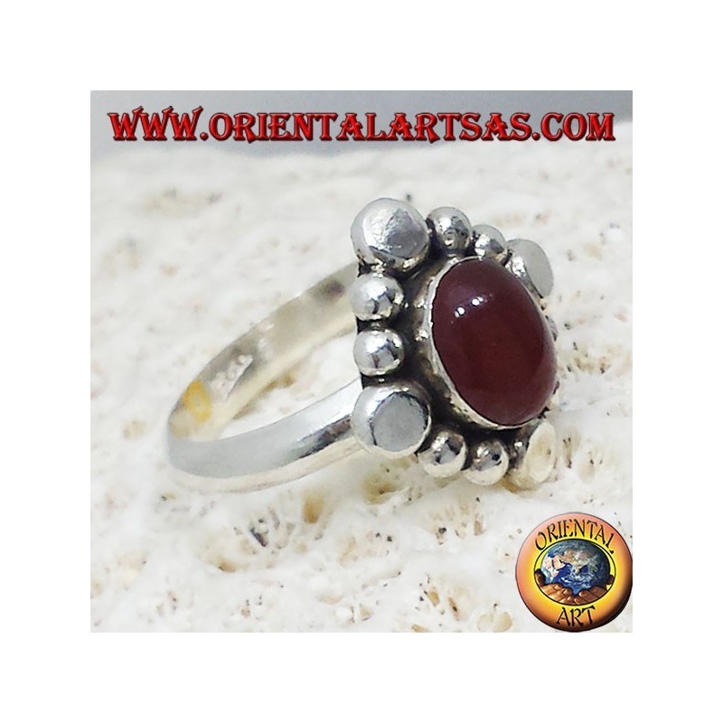 Anillo de plata con cabujón oval de cornalina