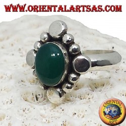 Bague en argent avec ovale vert agate cabochon