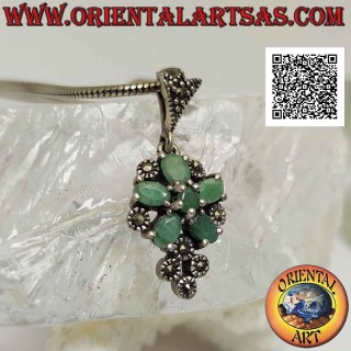 Pendentif en argent avec étoile émeraude ronde et ovale avec marcassite entre eux et en dessous