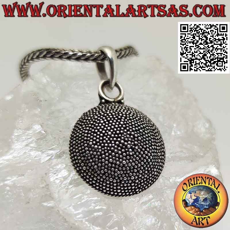 Ciondolo in argento, sezione di sfera formata da microsfere (fatto a mano)