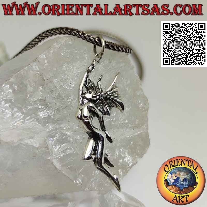 Colgante de plata, el hada de perfil volando hacia la luz