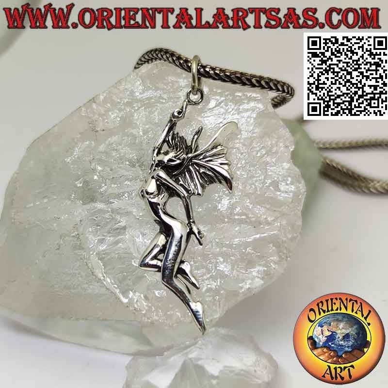 Pendentif en argent, la fée de profil volant vers la lumière