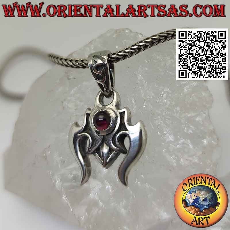 Silver pendant in the shape of a bull's horns with a central cabochon round garnet