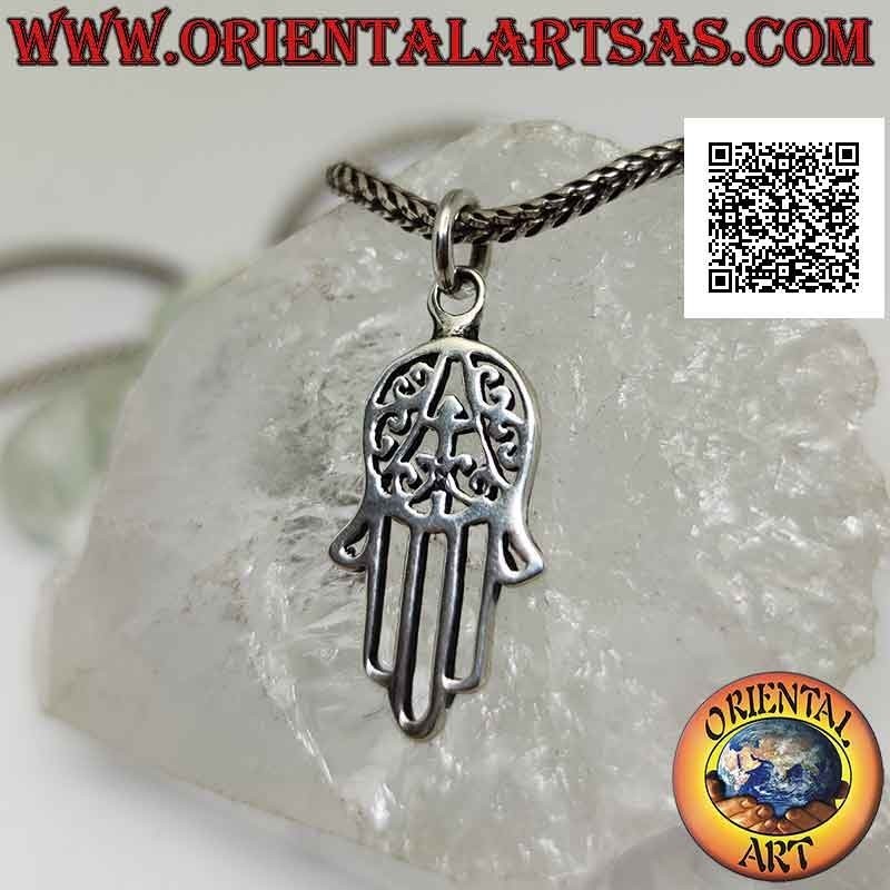 Ciondolo in argento, mano di Fatima o Hamsa traforata con decorazione sul palmo (media)
