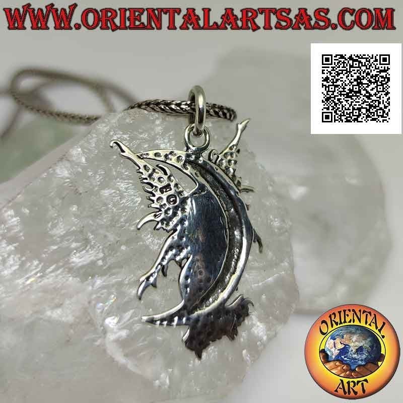 Ciondolo in argento, la fatina con le ali spiegate sulla luna crescente