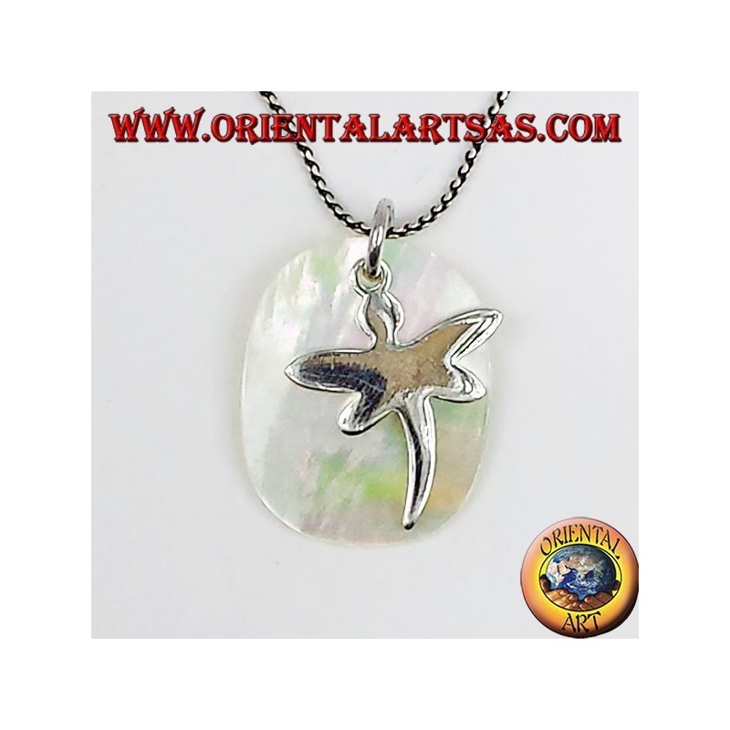 pendentif en argent Dragonfly sur la mère de la plaque de perles