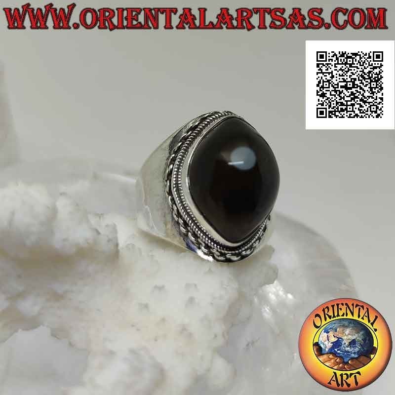 Anillo de plata con ágata ojo de Shiva negra en lanzadera y borde de cadena en engaste liso (g)
