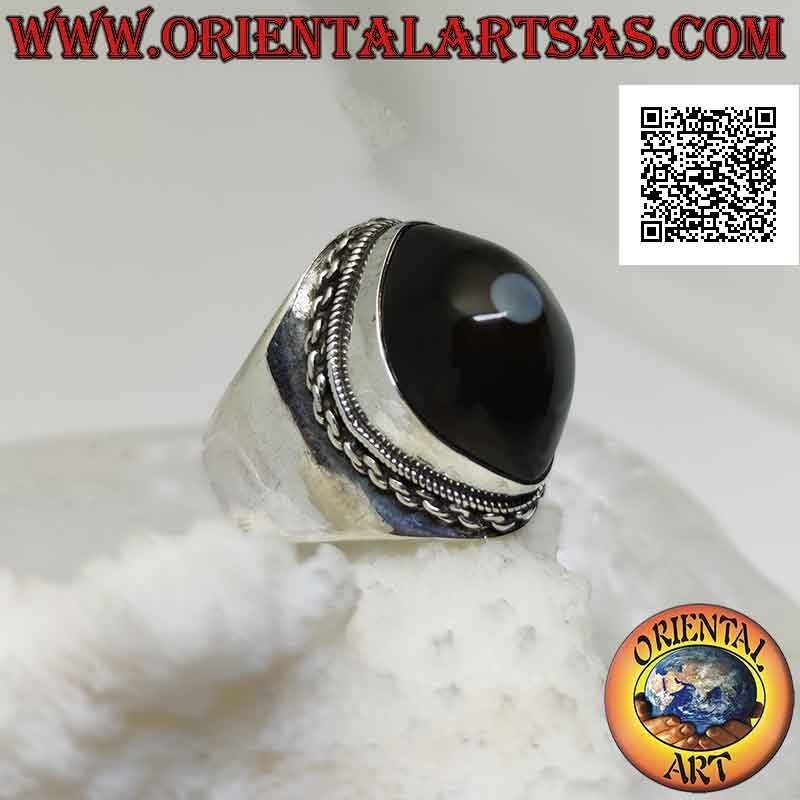 Bague en argent avec agate noire oeil de Shiva en navette et bord chaîne sur serti lisse (g)