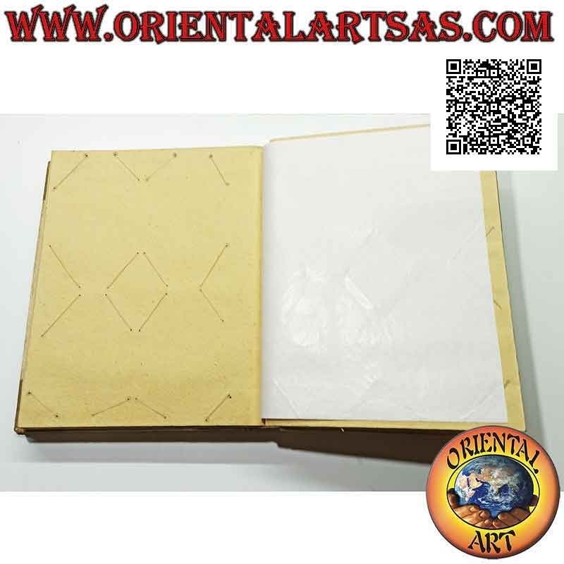 Álbum de fotos en papel natural y hojas y corteza secas, el gecko (35 cm, doble)