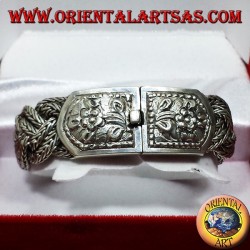 silver bracelet, braid closure chiseled
