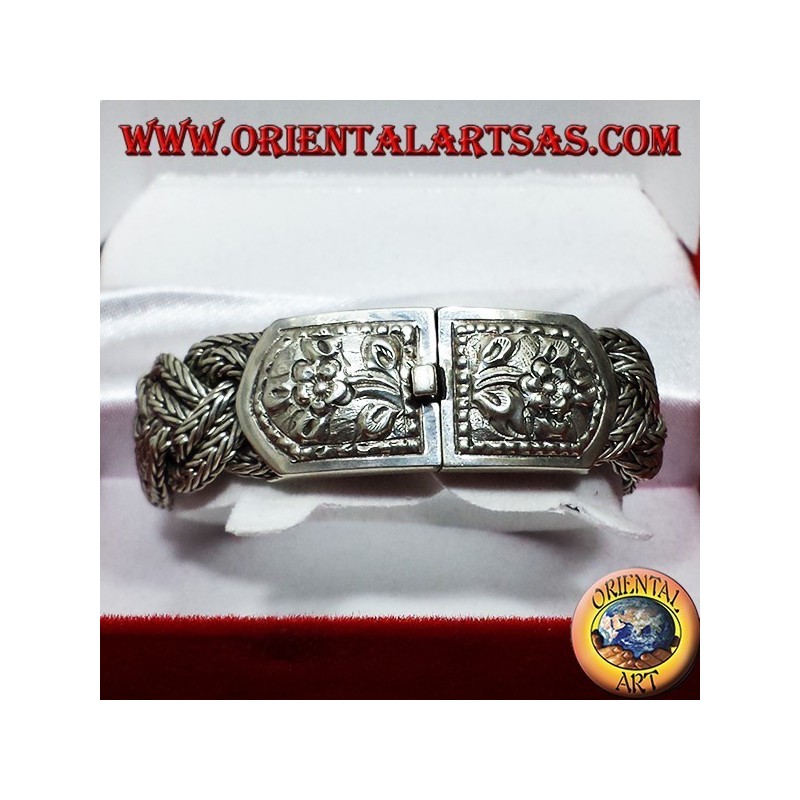 bracciale in argento, treccia con chiusura cesellata