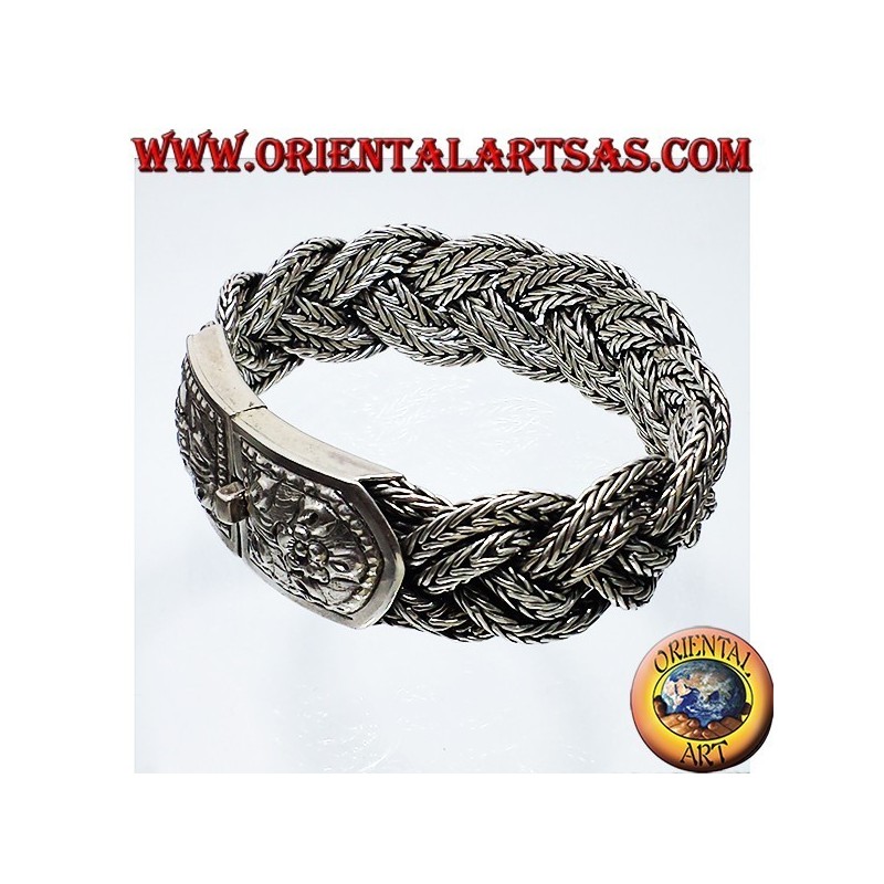 silver bracelet, braid closure chiseled