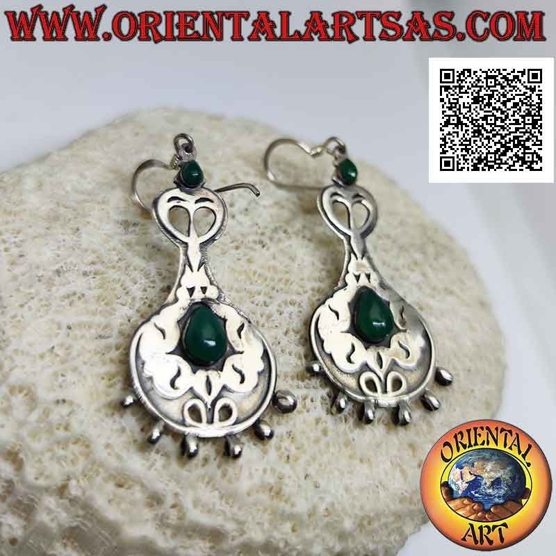 Silver earrings with a pair of green teardrop agate on a hand-beaten decorated plate