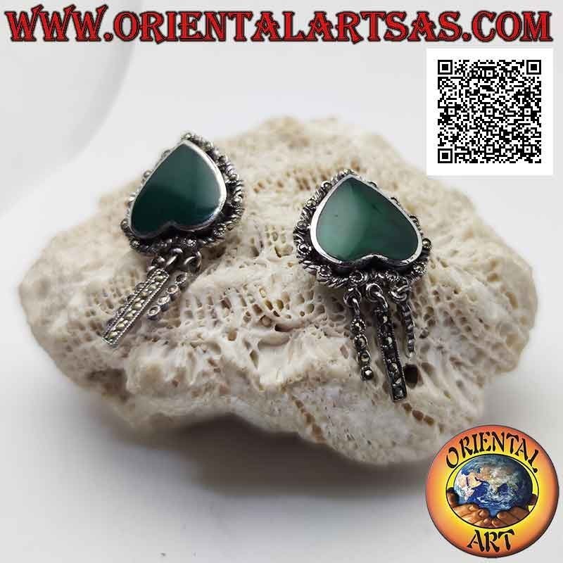 Pendientes de plata, corazón de ágata verde invertido rodeado de tejido y marcasita