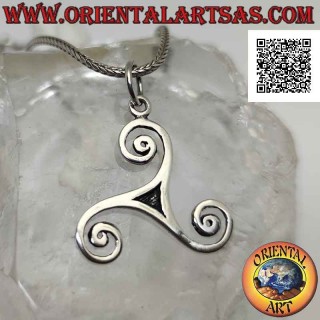 Pendentif en argent lisse en forme de triskèle triskell grand triskel (creux central)