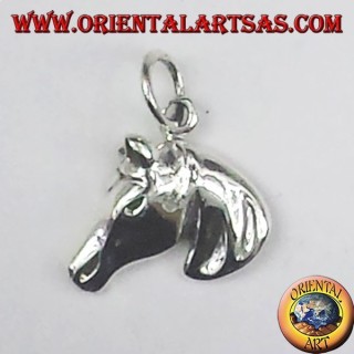 pendentif en argent, tête de cheval