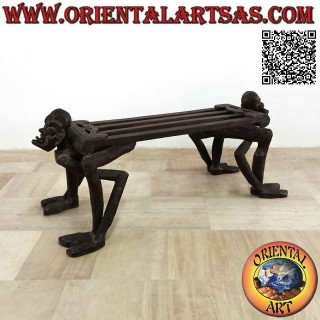 Banc deux places avec sculptures de primitifs de style ethnique en bois de teck