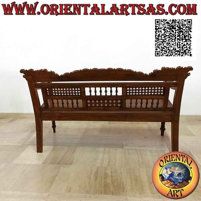 Banco de tres plazas con decoración de dragones tallados a mano y escuadras de columnas y tracería en madera de teca