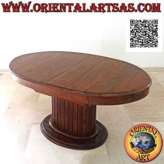 Mesa extensible ovalada sobre un solo pie central con listones de madera de teca (157x100 cm)